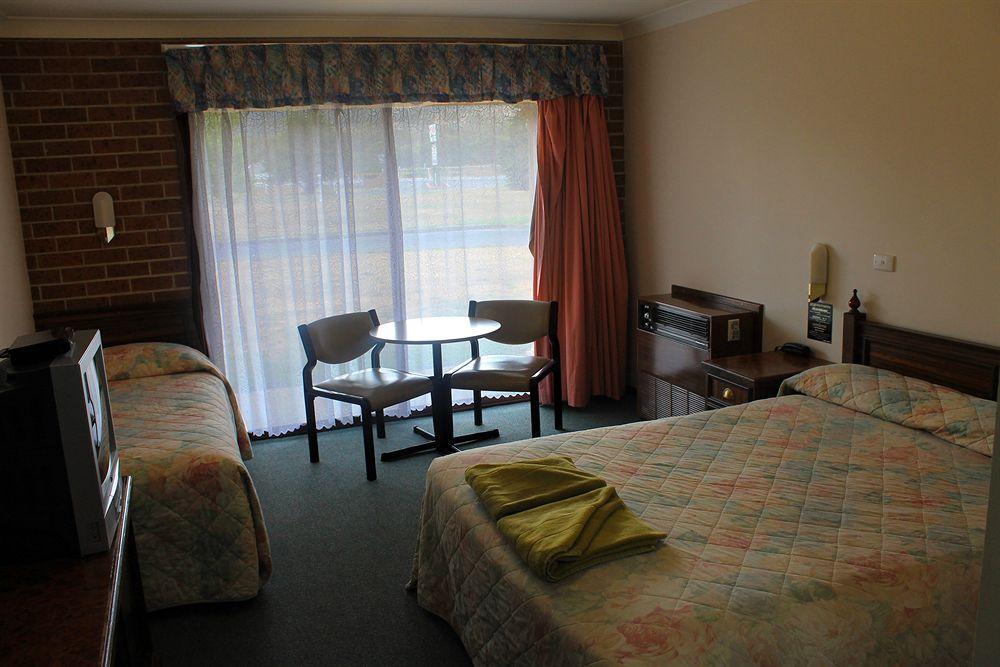 Bushman'S Motor Inn ลิทโกว์ ภายนอก รูปภาพ