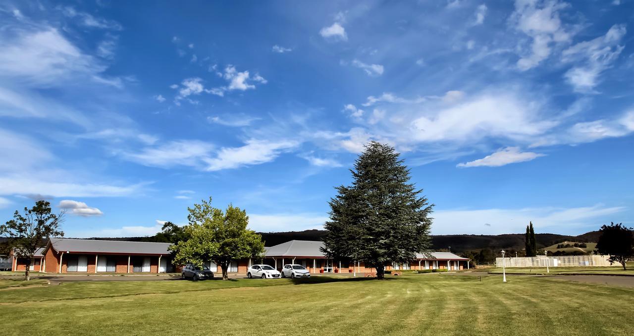 Bushman'S Motor Inn ลิทโกว์ ภายนอก รูปภาพ
